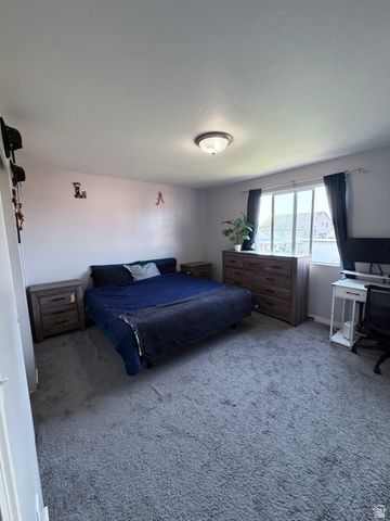 4135 W 4700 S, Roy, UT 84067