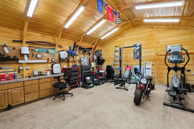 306 E Pine Street, Mabank, TX 75147