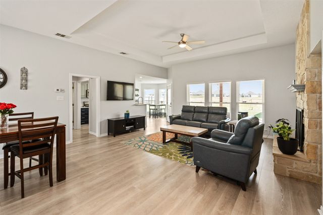 306 E Pine Street, Mabank, TX 75147