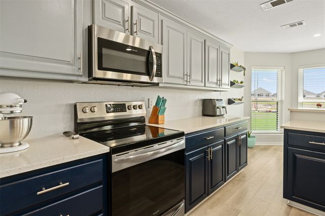 306 E Pine Street, Mabank, TX 75147