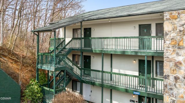 1102 Ski View, Gatlinburg, TN 37738