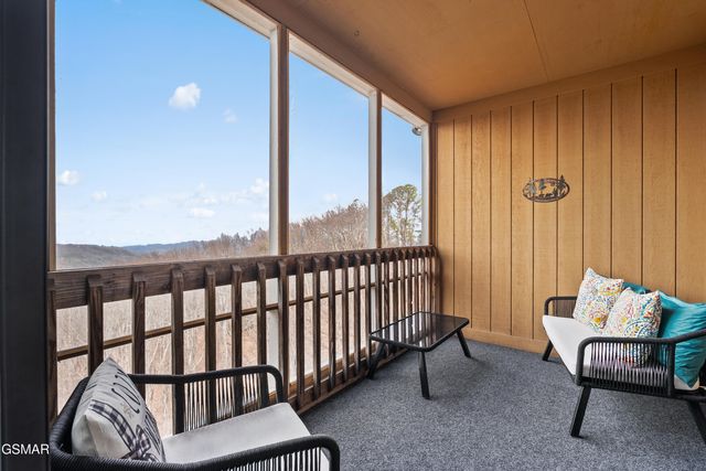 1102 Ski View, Gatlinburg, TN 37738