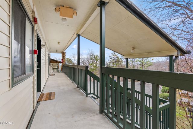1102 Ski View, Gatlinburg, TN 37738