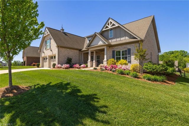 5242 Shoal Creek Lane, Winston-salem, NC 27106