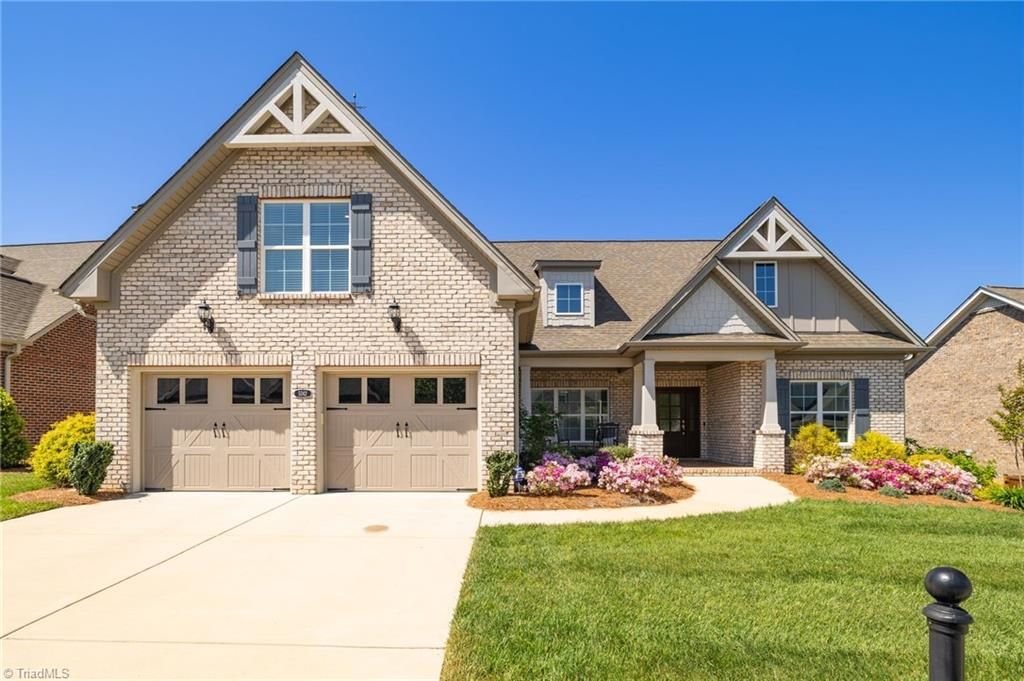 5242 Shoal Creek Lane, Winston-salem, NC 27106