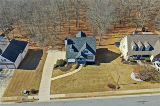 5975 Windsor Creek Drive, Douglasville, GA 30135