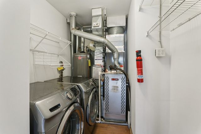 134 Arboretum Drive 134, Lombard, IL 60148