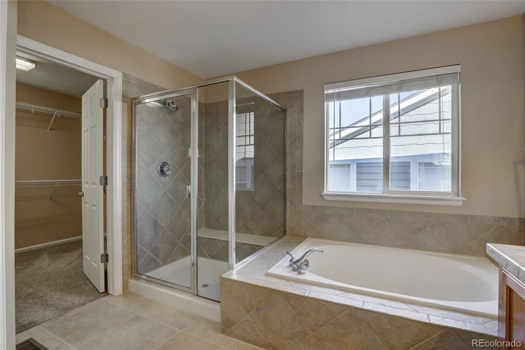 Image 16 of property listing at 3242 Windridge Circle, Highlands Ranch, CO 80126