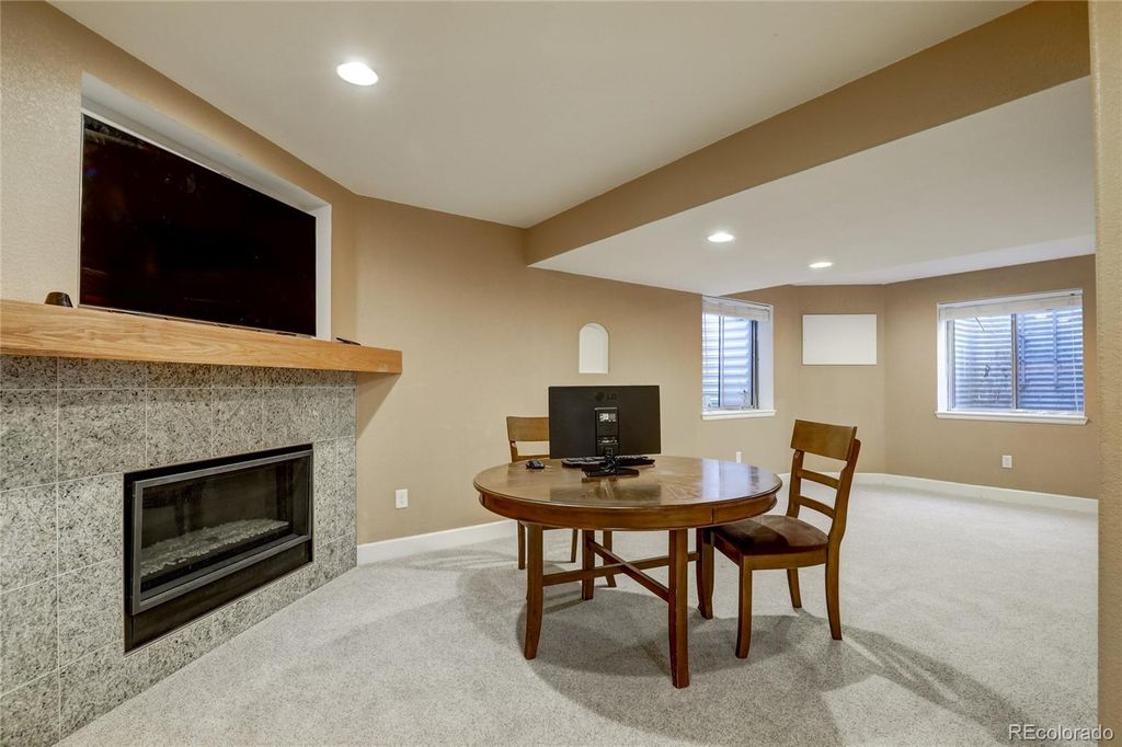 Image 21 of property listing at 3242 Windridge Circle, Highlands Ranch, CO 80126