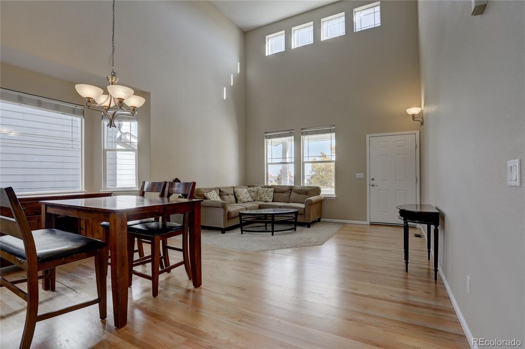 Image 3 of property listing at 3242 Windridge Circle, Highlands Ranch, CO 80126