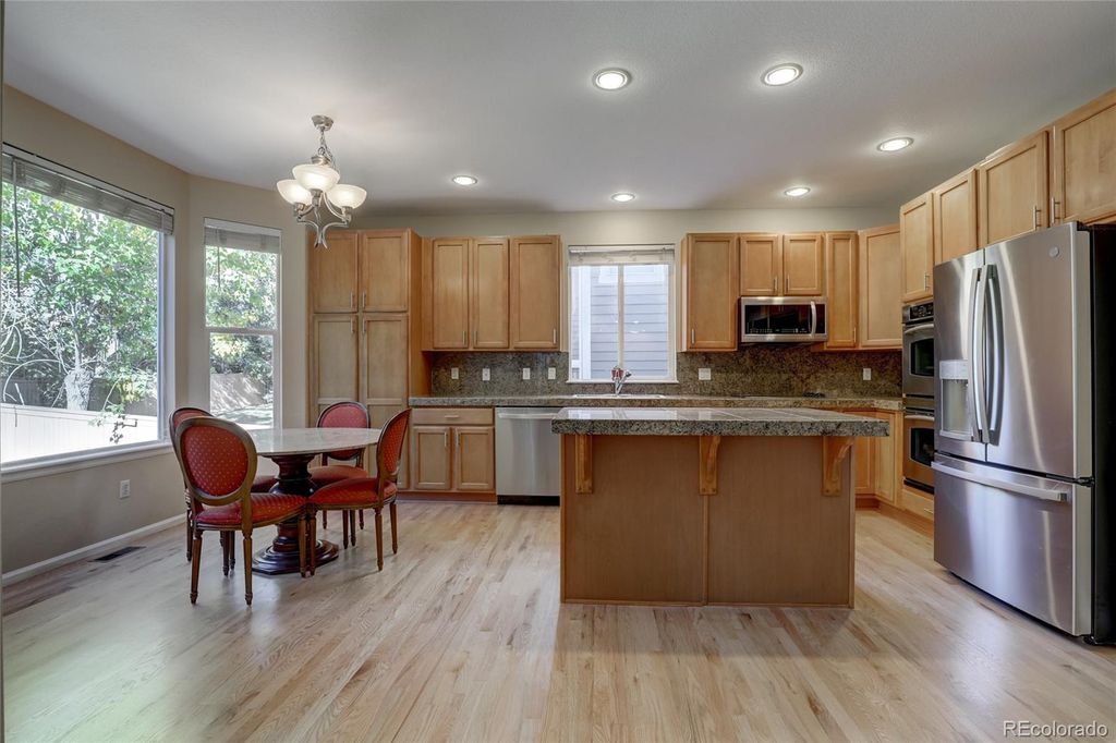 Image 5 of property listing at 3242 Windridge Circle, Highlands Ranch, CO 80126