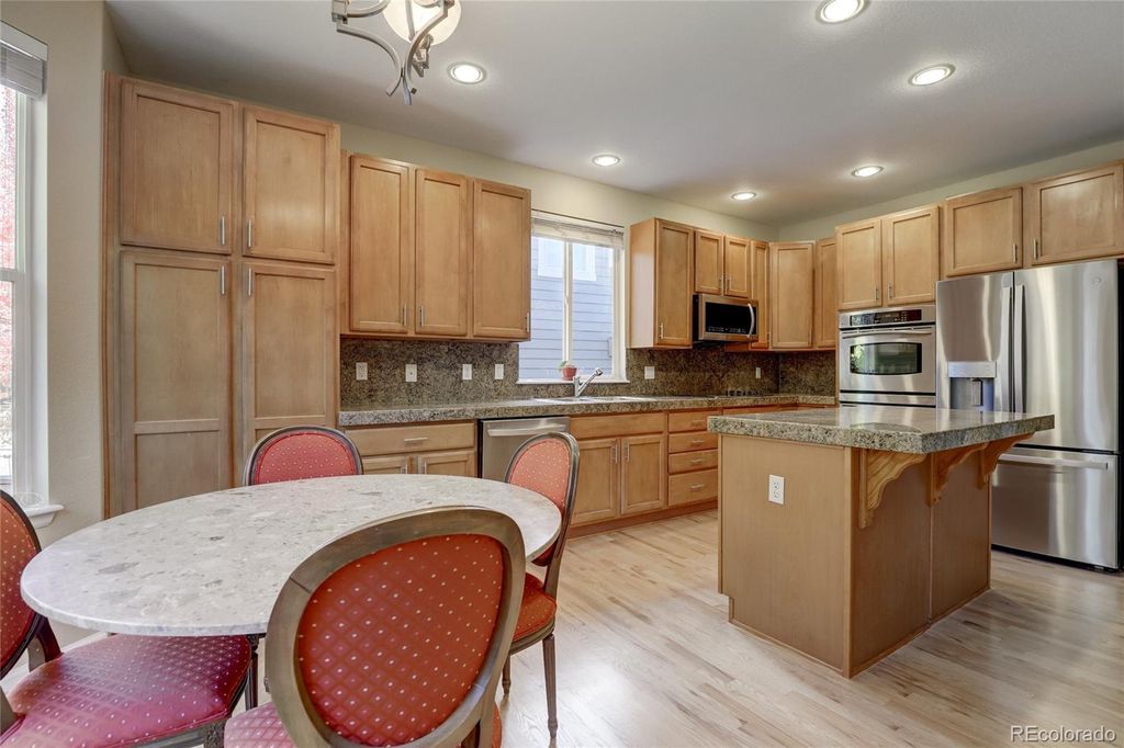Image 7 of property listing at 3242 Windridge Circle, Highlands Ranch, CO 80126