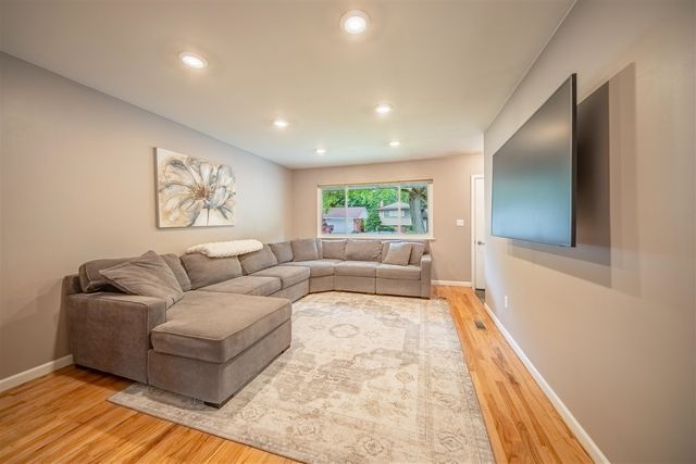 14638 Ellen Drive, Livonia, MI 48154