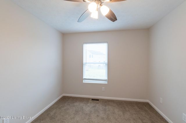 3024 Mary Crest Dr, Shelbyville, KY 40065