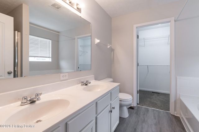 3024 Mary Crest Dr, Shelbyville, KY 40065