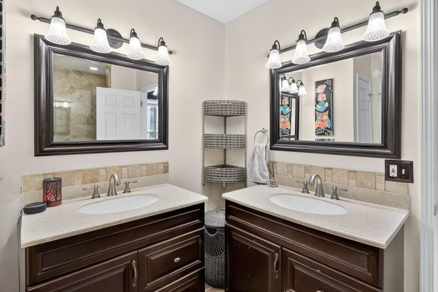 155 Clubhouse NW Drive, Kennesaw, GA 30144