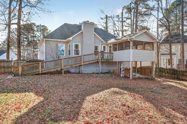 155 Clubhouse NW Drive, Kennesaw, GA 30144