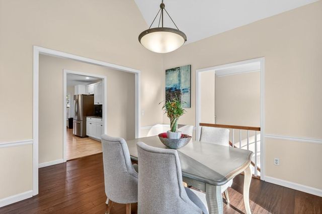 155 Clubhouse NW Drive, Kennesaw, GA 30144