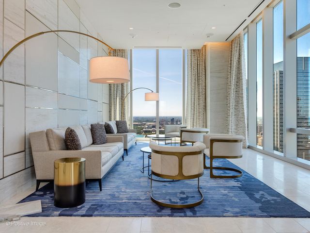 363 E Wacker Drive 2304, Chicago, IL 60601