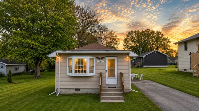 13331 Lemoore Street, Cedar Lake, IN 46303