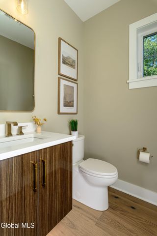 42 Cannon Royal Drive, Wilton, NY 12866