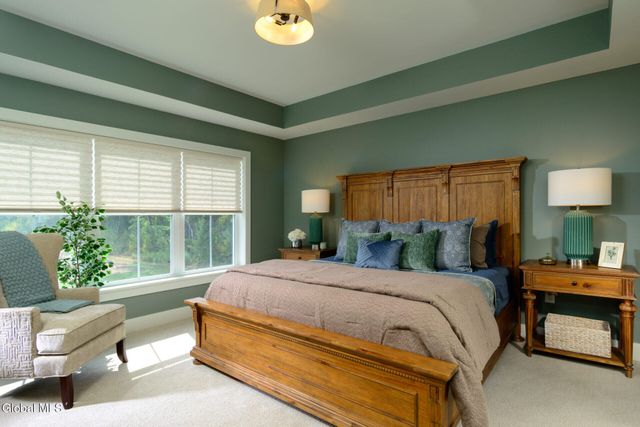 42 Cannon Royal Drive, Wilton, NY 12866