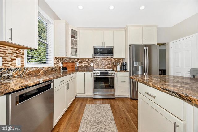 1510 LOCKSLEY LN, Mount Airy, MD 21771