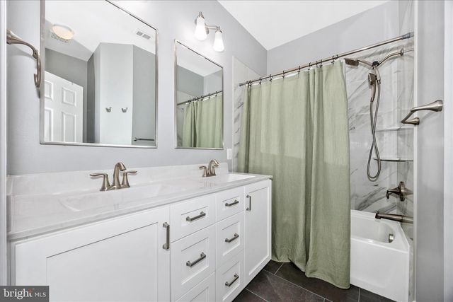 1510 LOCKSLEY LN, Mount Airy, MD 21771