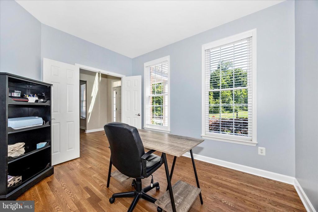 Image 22 of property listing at 1510 LOCKSLEY LN, Mount Airy, MD 21771