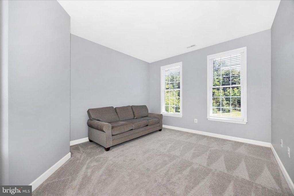 Image 31 of property listing at 1510 LOCKSLEY LN, Mount Airy, MD 21771