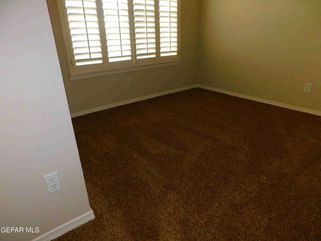 10021 RAILROAD Drive 104, El Paso, TX 79924