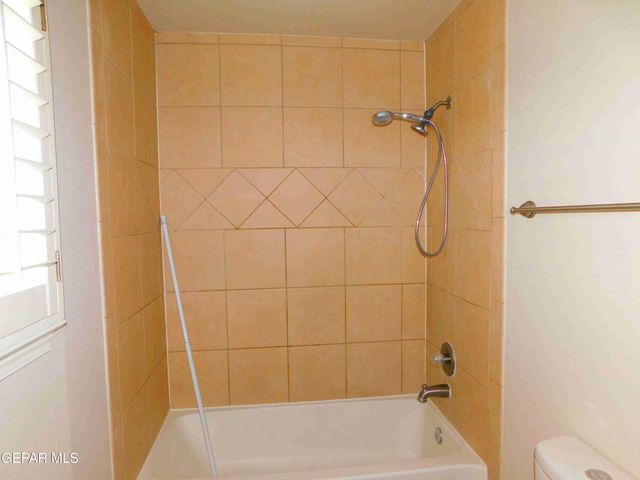 10021 RAILROAD Drive 104, El Paso, TX 79924