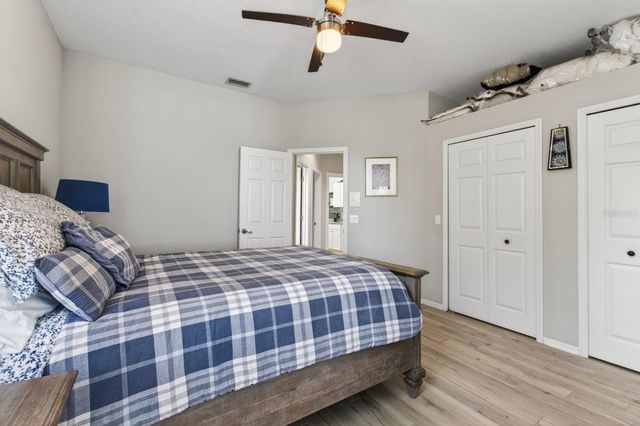 6119 9TH AVENUE CIRCLE NE, Bradenton, FL 34212