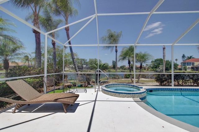 6119 9TH AVENUE CIRCLE NE, Bradenton, FL 34212
