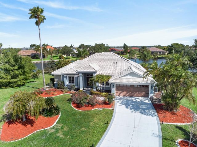6119 9TH AVENUE CIRCLE NE, Bradenton, FL 34212
