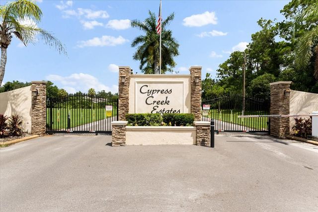 6119 9TH AVENUE CIRCLE NE, Bradenton, FL 34212