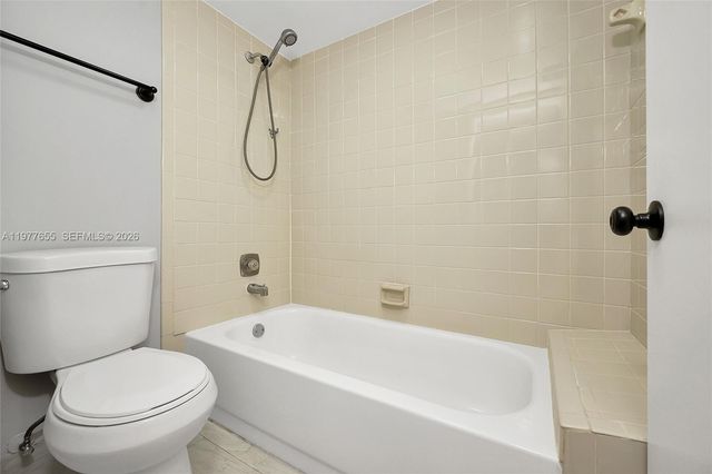 8600 NW 34th Pl B206, Sunrise, FL 33351