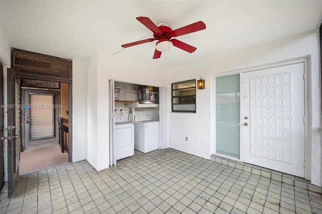 8600 NW 34th Pl B206, Sunrise, FL 33351