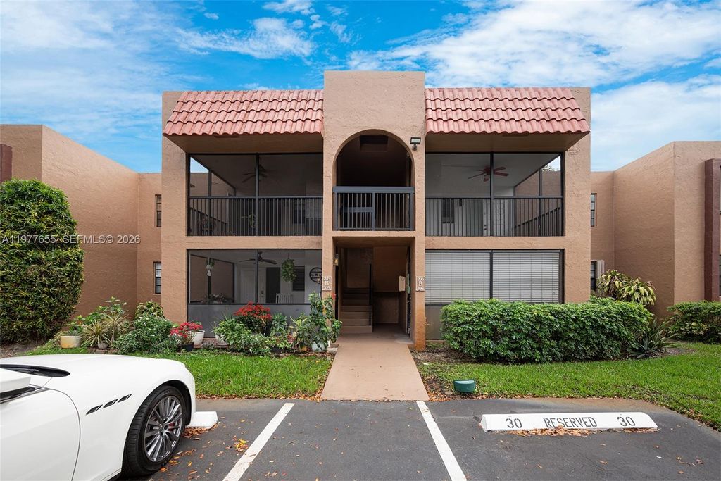 8600 NW 34th Pl B206, Sunrise, FL 33351