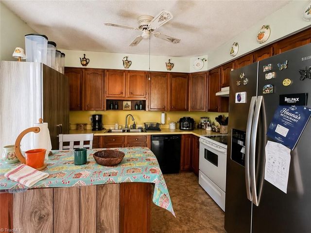 212 Bermuda Drive, North Wilkesboro, NC 28659