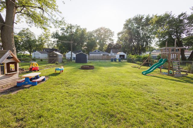 1575 S 5th Avenue, Kankakee, IL 60901