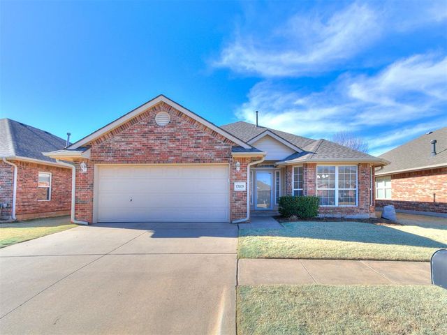 17609 Cobalt Avenue, Edmond, OK 73012