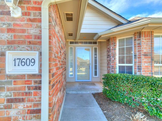 17609 Cobalt Avenue, Edmond, OK 73012
