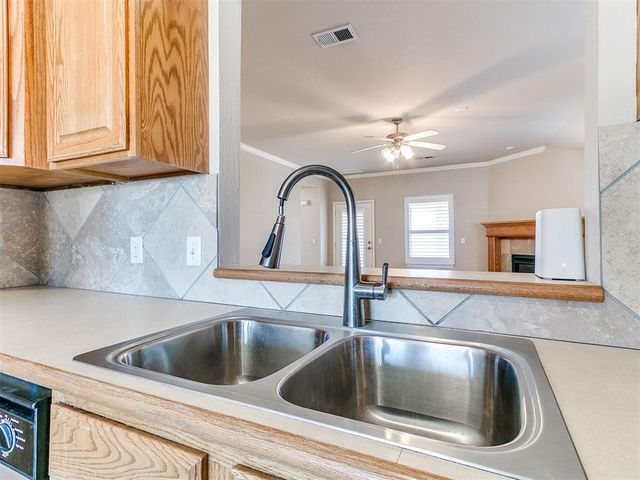 17609 Cobalt Avenue, Edmond, OK 73012