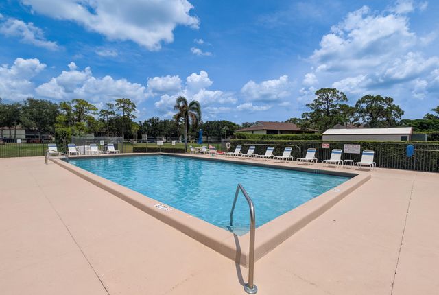 6446 Chasewood Drive b, Jupiter, FL 33458