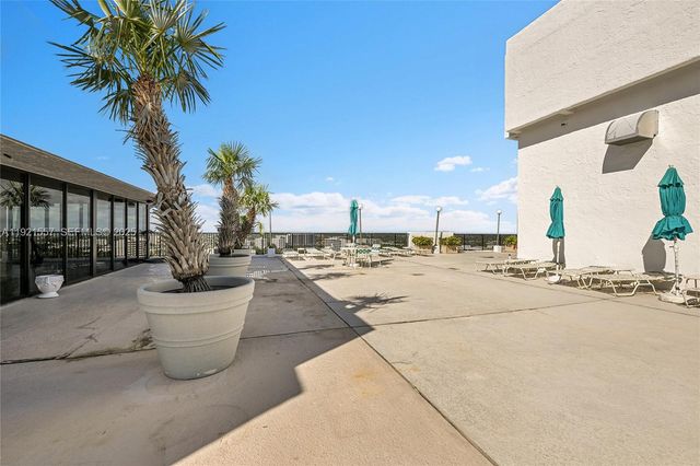 936 Intracoastal Dr 15H, Fort Lauderdale, FL 33304