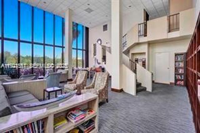 936 Intracoastal Dr 15H, Fort Lauderdale, FL 33304