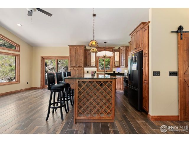 200 Falls Creek Dr, Bellvue, CO 80512