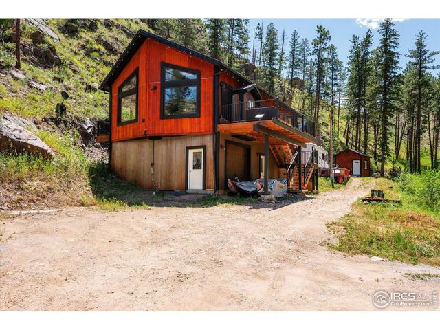 200 Falls Creek Dr, Bellvue, CO 80512