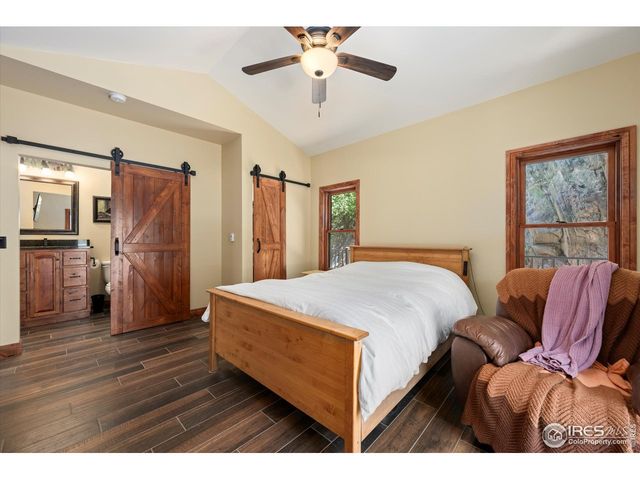 200 Falls Creek Dr, Bellvue, CO 80512